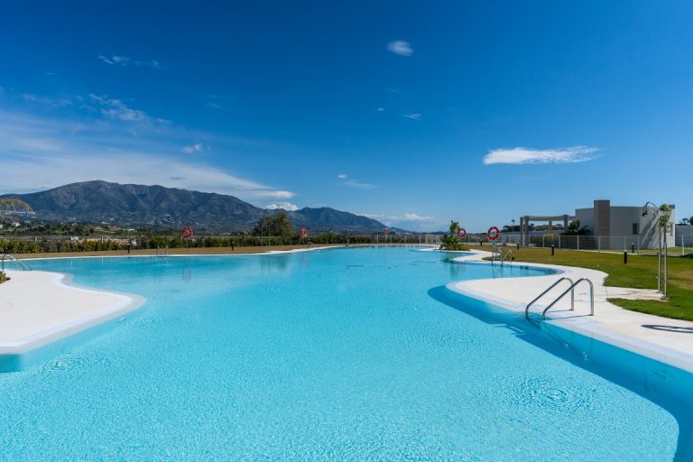 Urb. La Cala Golf s/n. Mijas Costa. 29649 Malaga