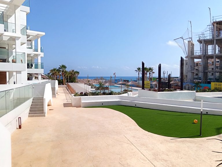 Las Marinas