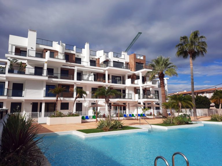 Las Marinas