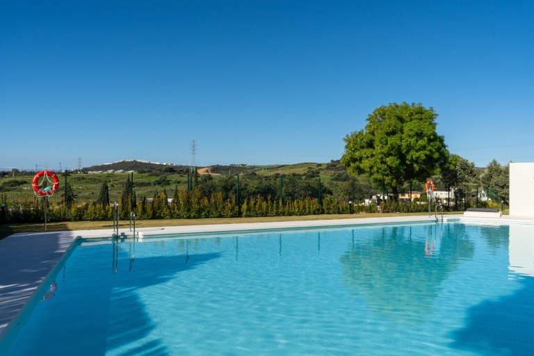 Urbanización Estepona Golf, Avenida del Arte S/N,