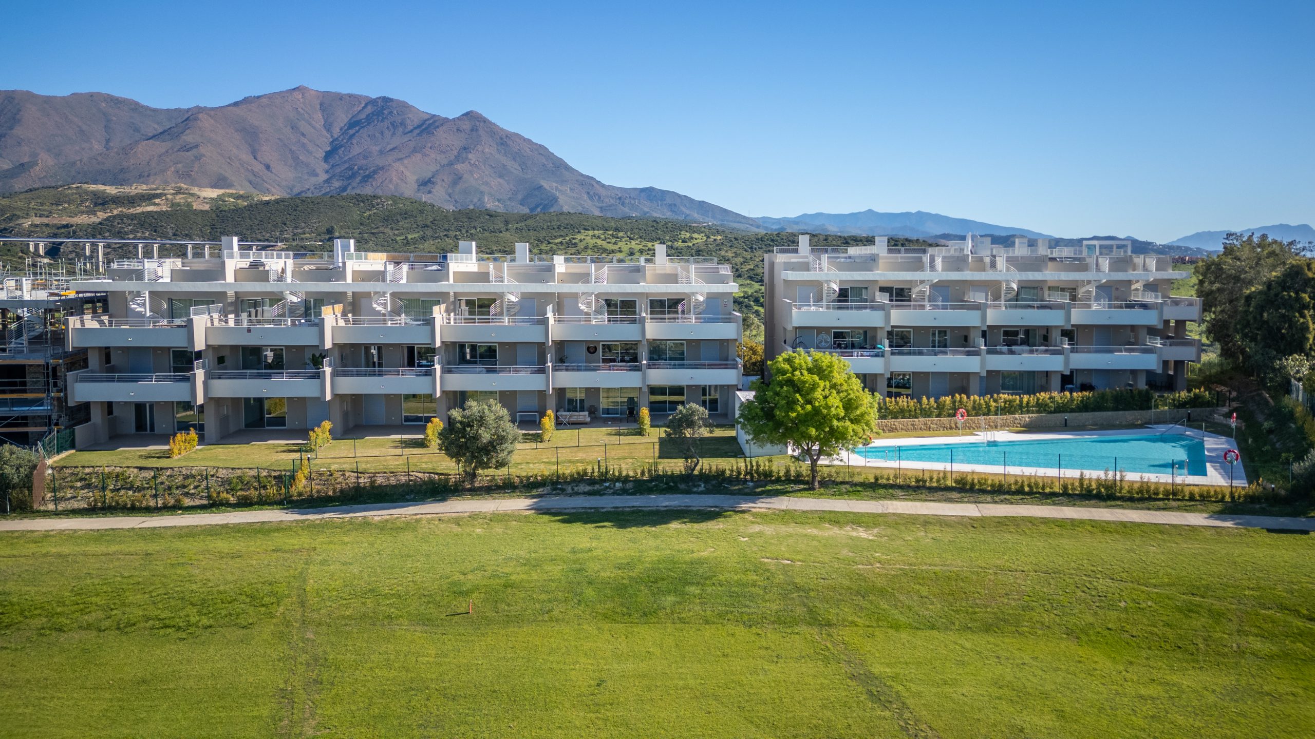 Urbanización Estepona Golf, Avenida del Arte S/N,