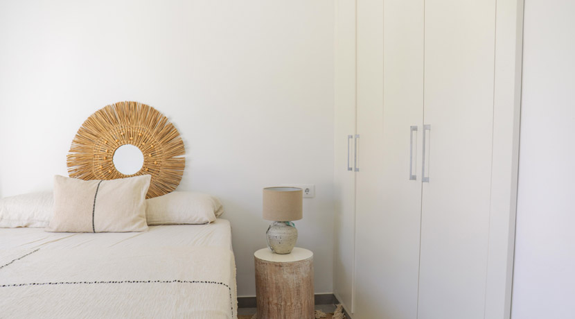 Appartement met privetuin in La Sella, Denia