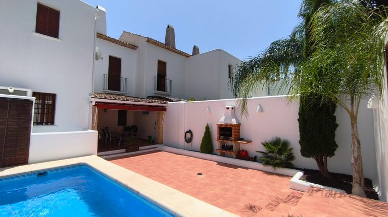 Geschakelde woning in La Xara (Dénia)