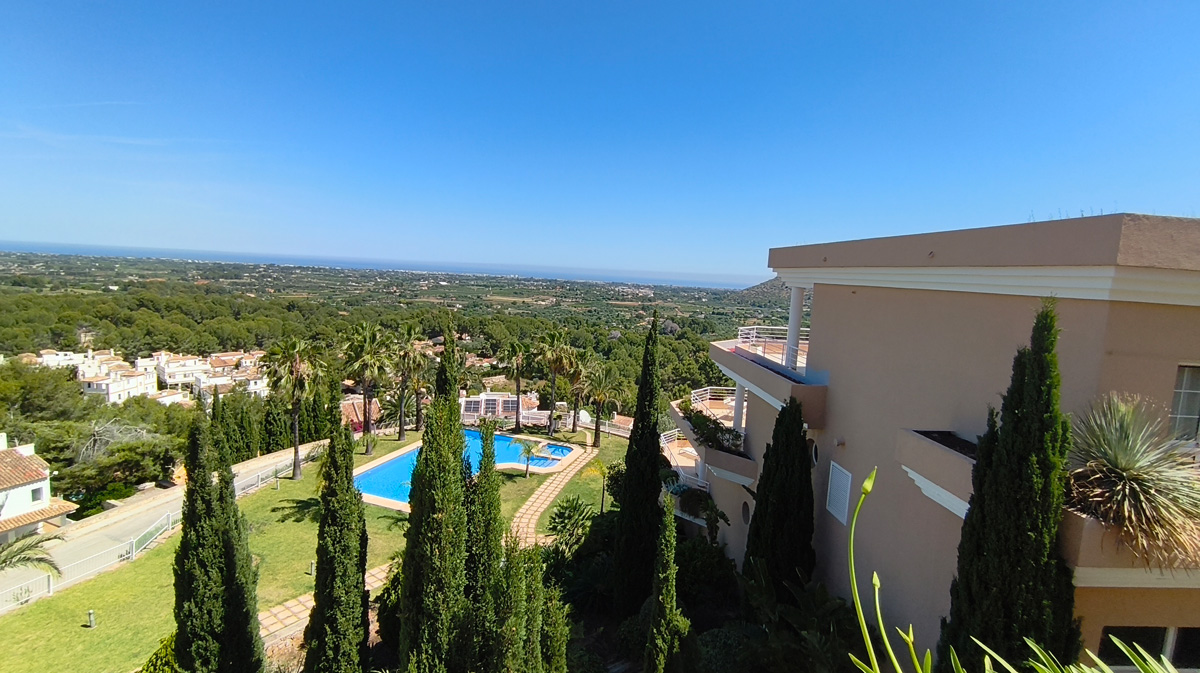 Appartement met zeezicht in La Sella