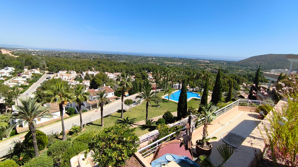 Appartement met zeezicht in La Sella