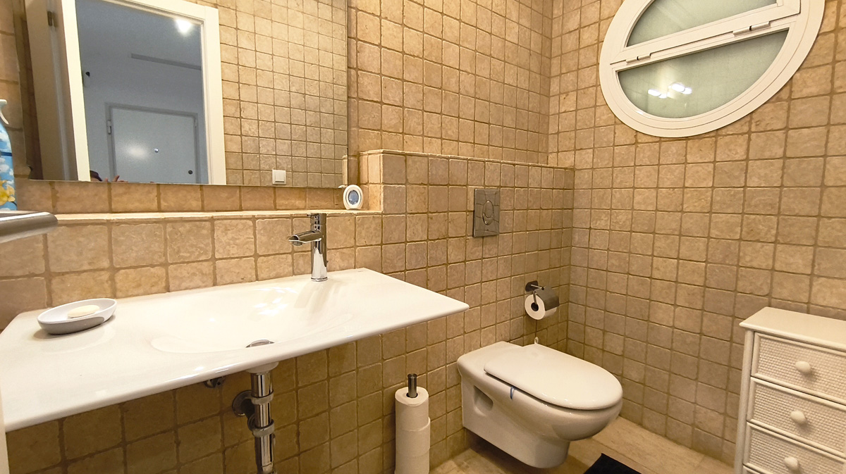 Appartement met zeezicht in La Sella