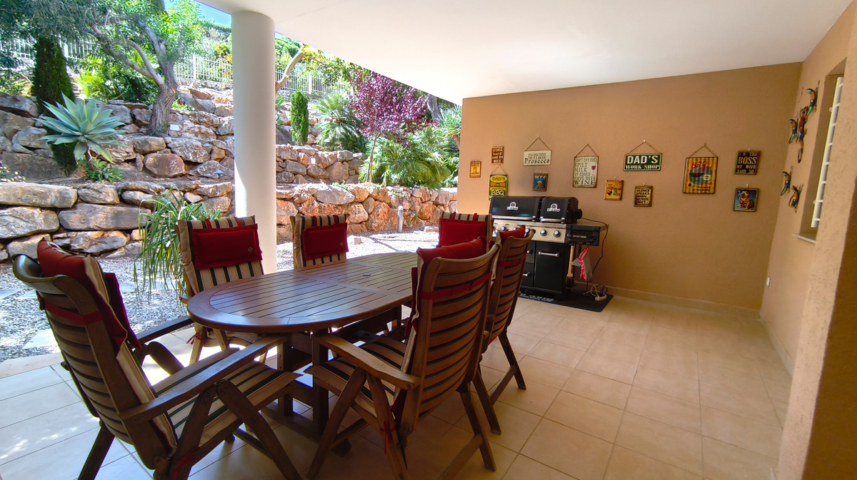 Appartement met zeezicht in La Sella