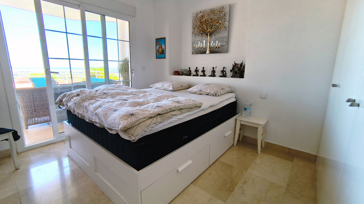 Appartement met zeezicht in La Sella