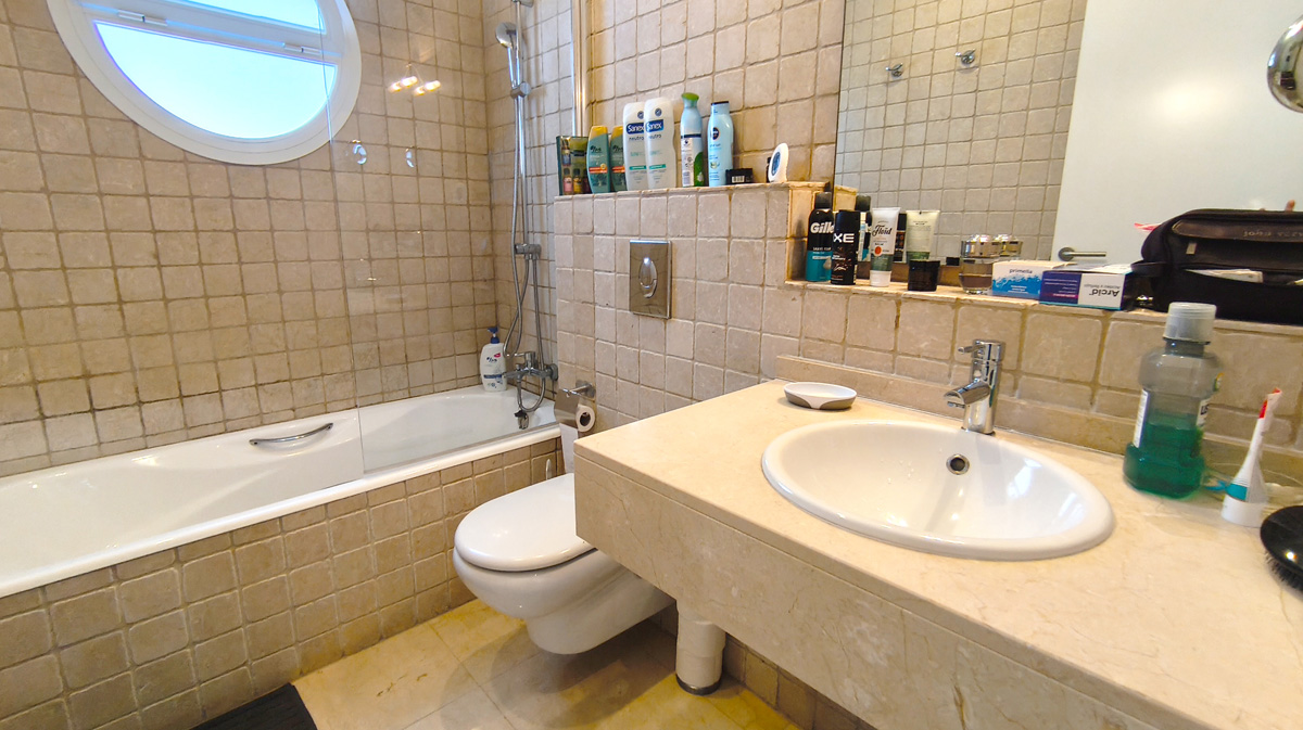 Appartement met zeezicht in La Sella