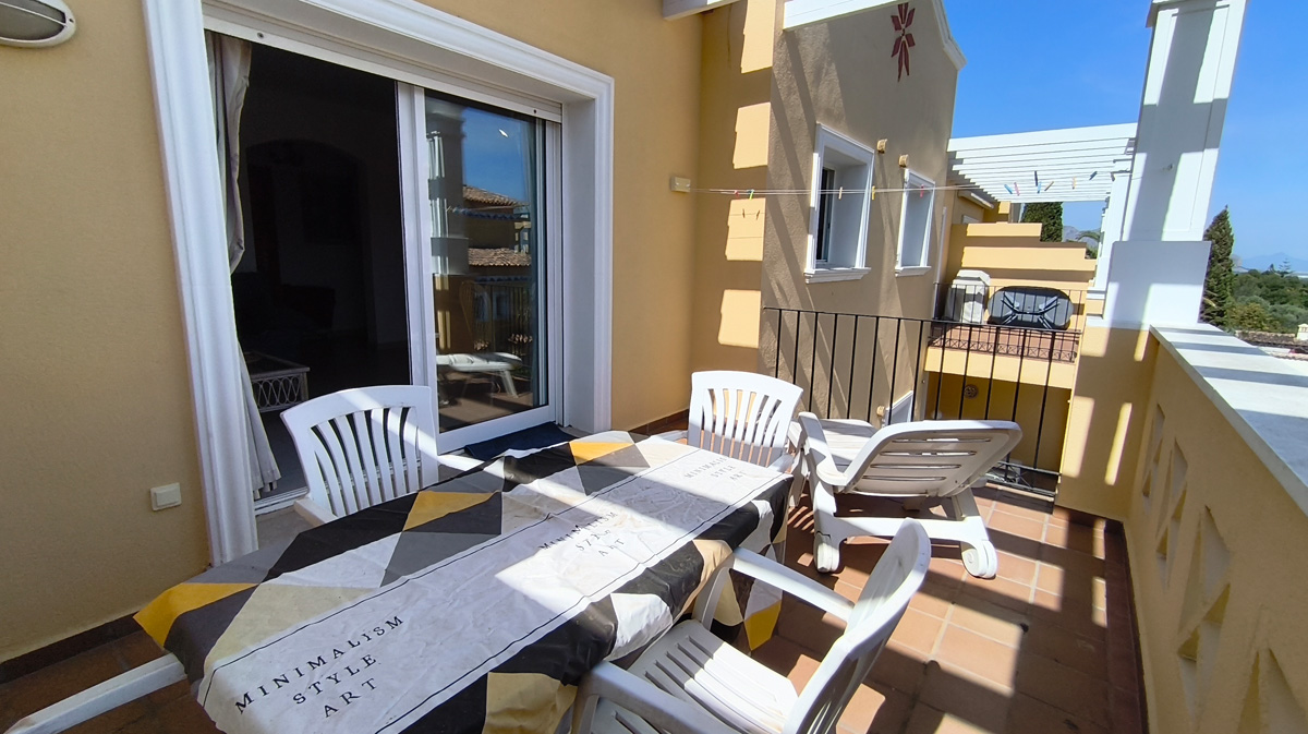 Appartement met zeezicht in La Sella