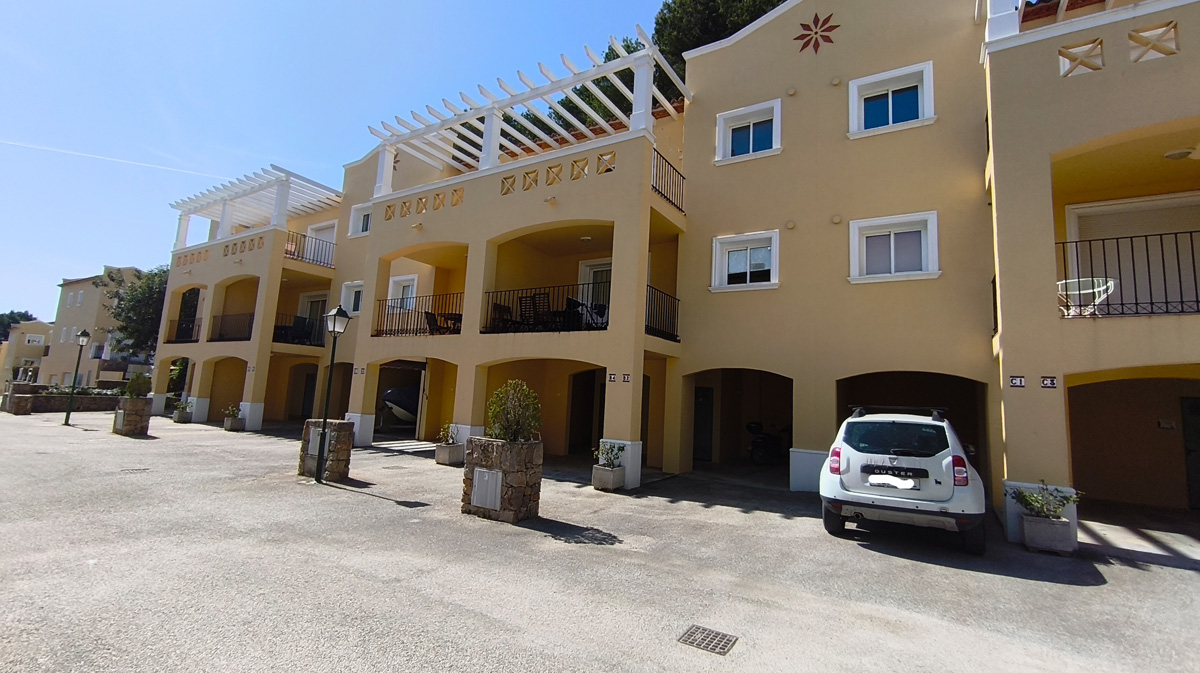 Appartement met zeezicht in La Sella