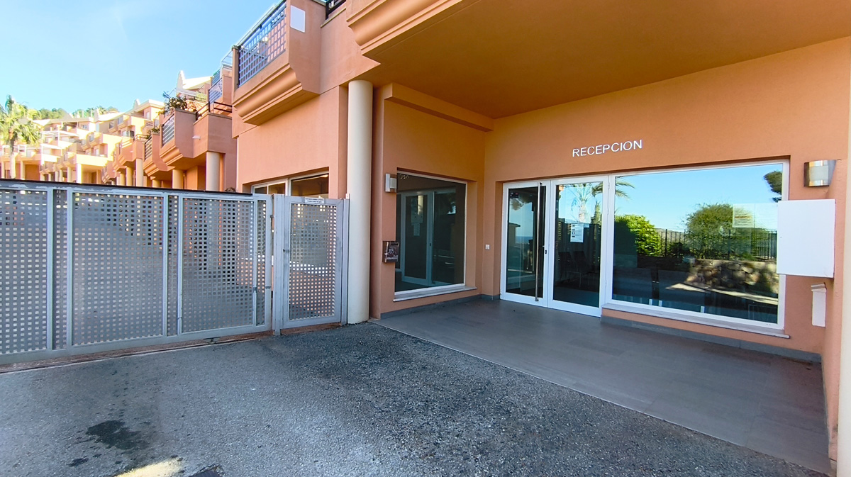 Appartement met zeezicht in La Sella