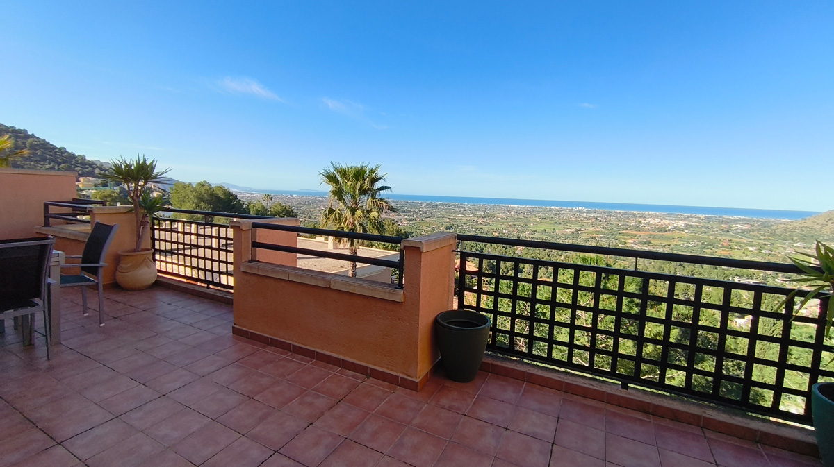 Appartement met zeezicht in La Sella