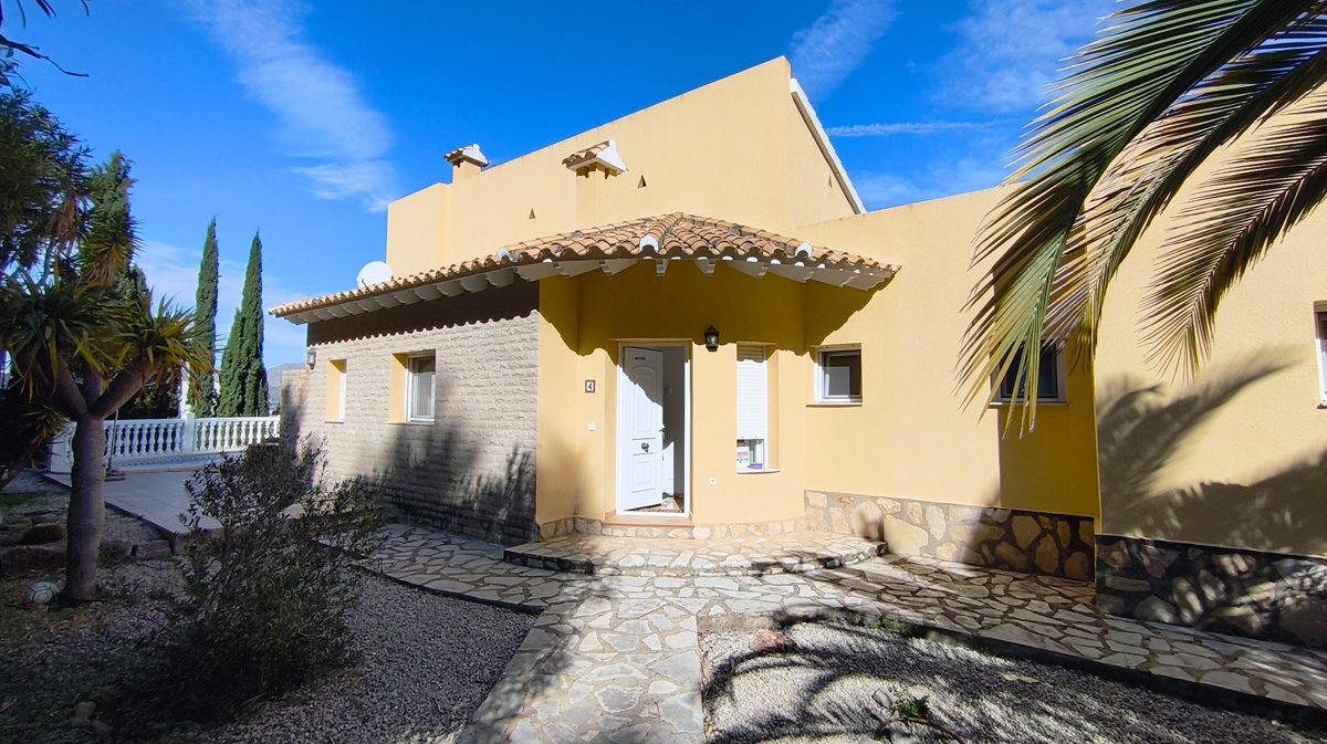 Villa met zeezicht in La Sella