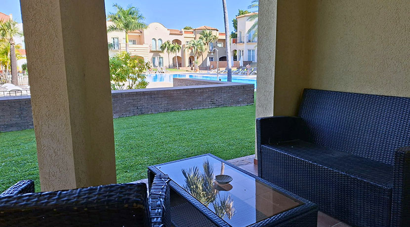 Appartement aan golfbaan in La Sella