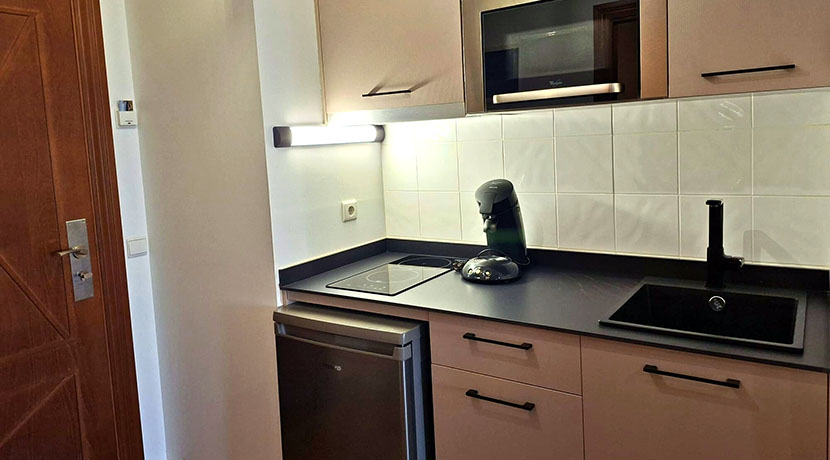 Appartement aan golfbaan in La Sella