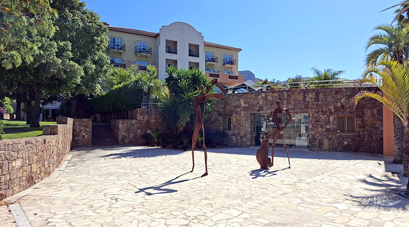 Appartement aan golfbaan in La Sella