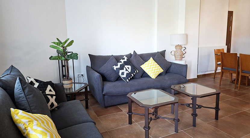 Appartement aan golfbaan in La Sella