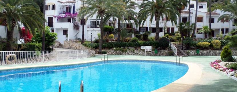 Bungalow met tuin in La Sella