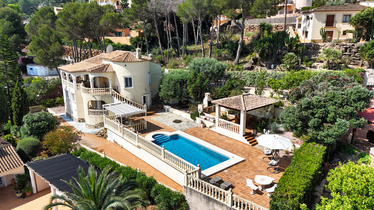 Villa met golfzicht in La Sella