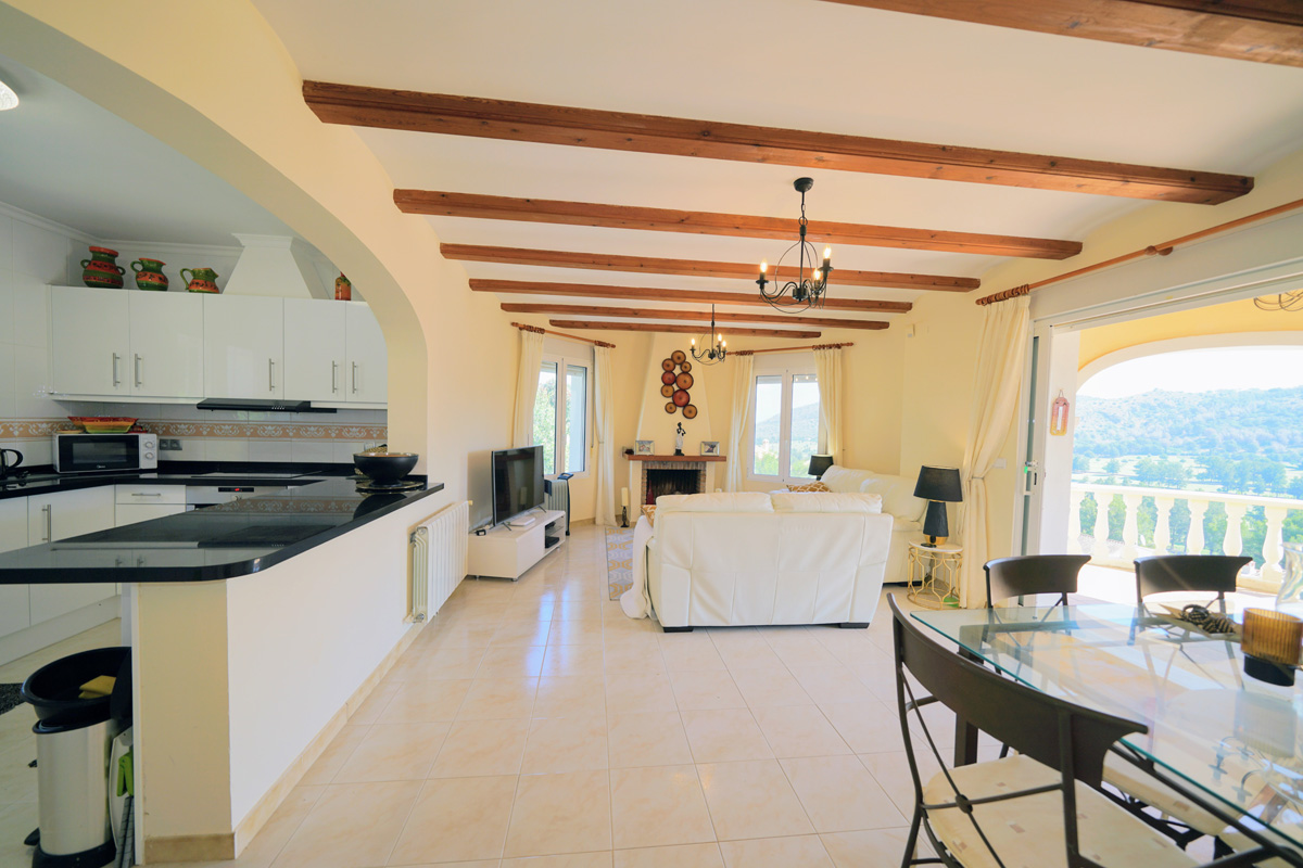 Villa met golfzicht in La Sella