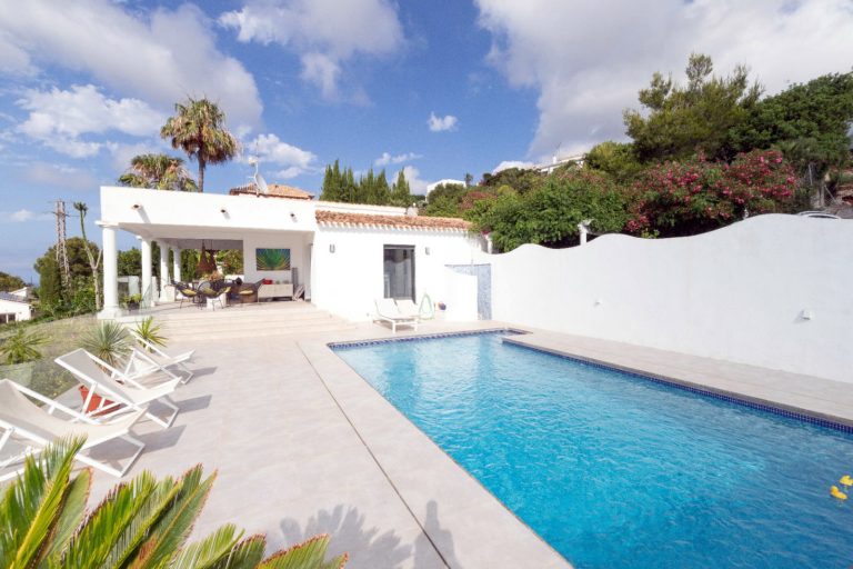 Villa in Denia
